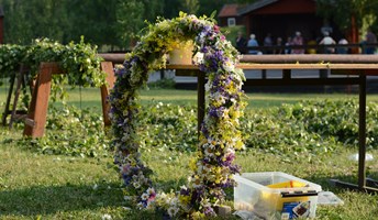 Bild för Midsummer preperations
