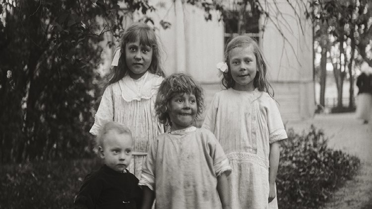 Föredrag - "Lövskugga" John Alinder, porträtt 1910-1932