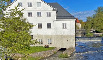 Bild för Stängt på valborg